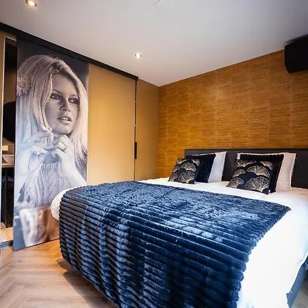 Bardot 3* 퓨머랜드