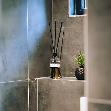 B&B Bardot 퓨머랜드