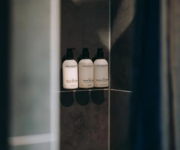 Bardot Bed & Breakfast